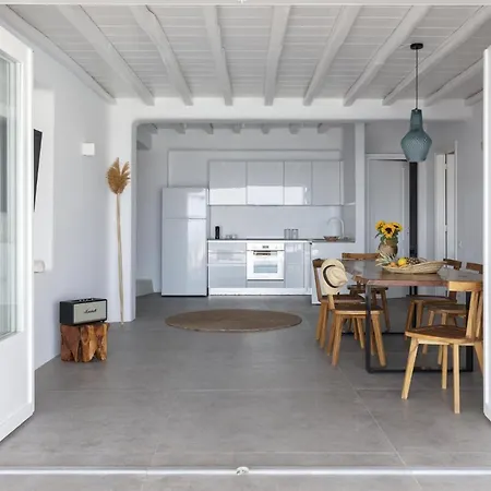 Vila Lydia With Stunning View, By Red Windmill