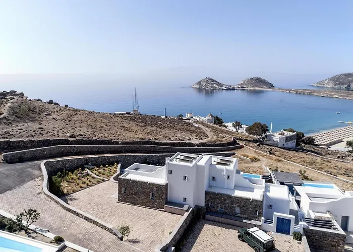 Lydia With Stunning View, By Red Windmill Villa *