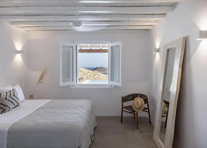 Lydia With Stunning View, By Red Windmill Villa Kalafatis