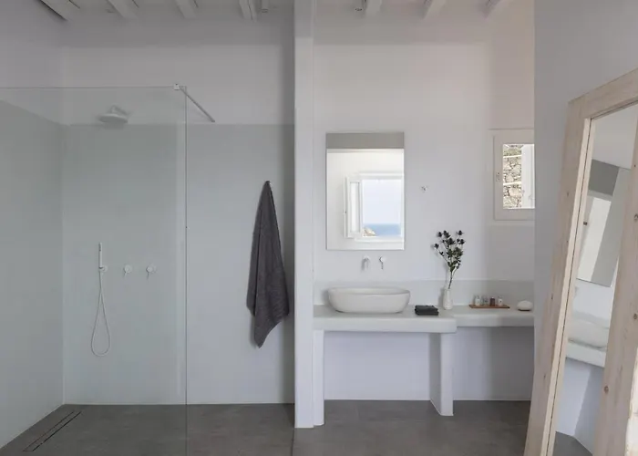 Lydia With Stunning View, By Red Windmill Villa Kalafati